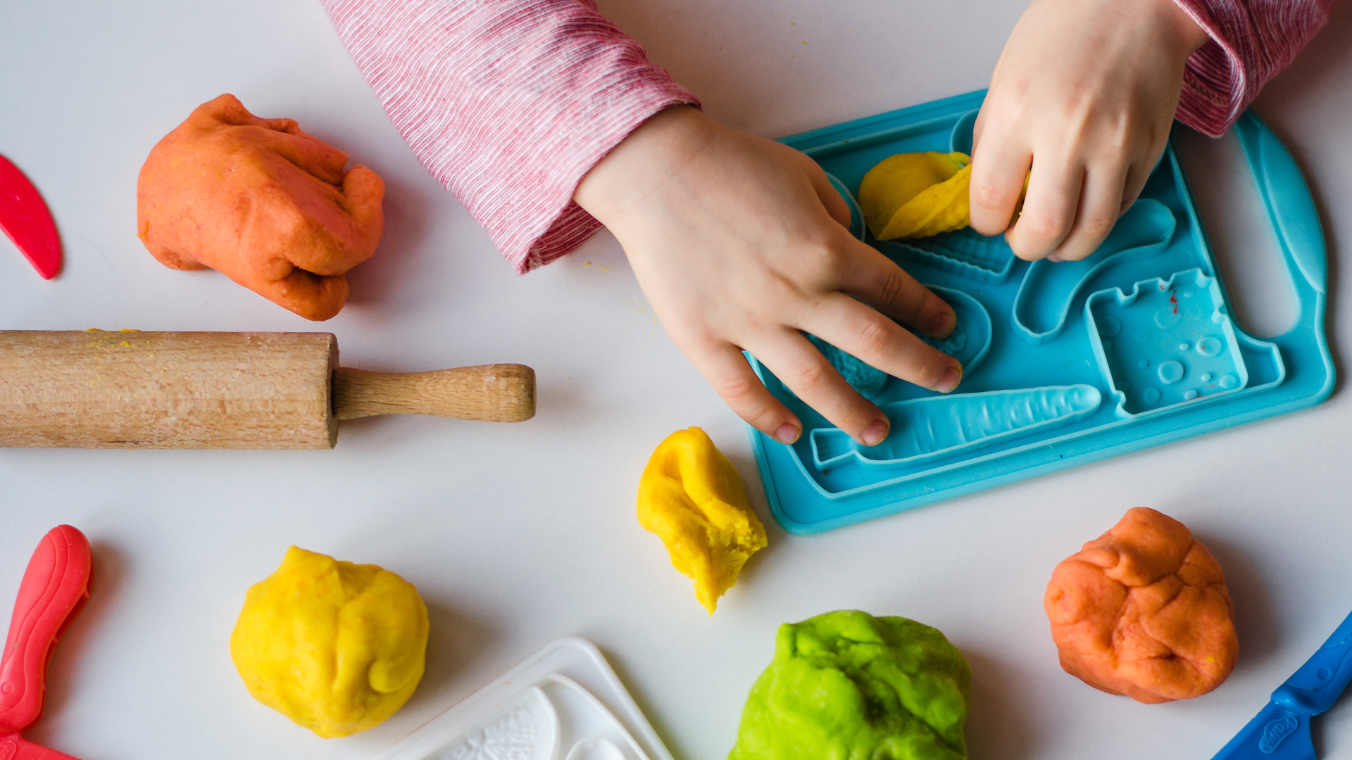 Does your child have coeliac disease or a wheat allergy? Make your own gluten-free playdough